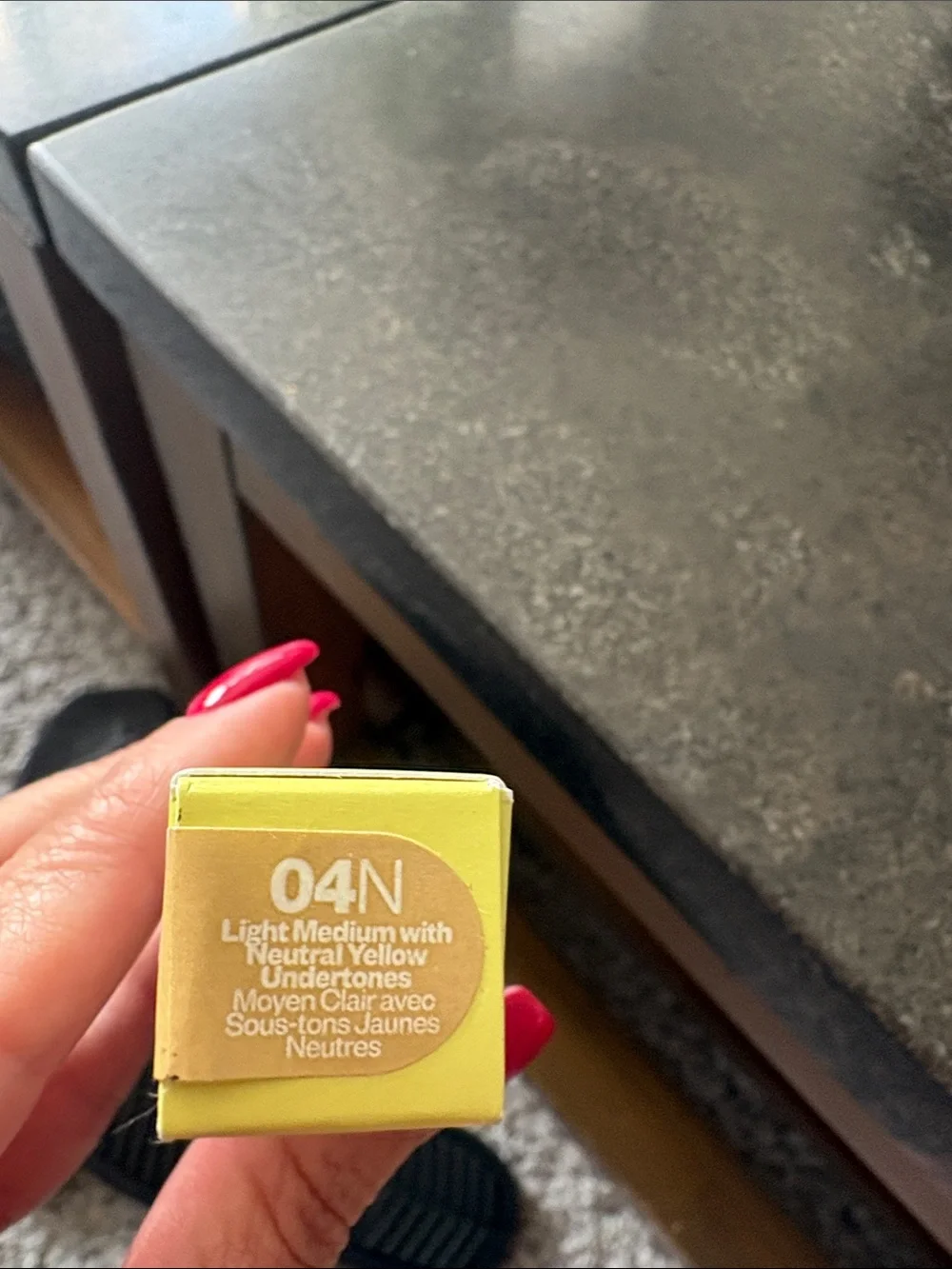 Kosas Revealer Concealer color O4N
